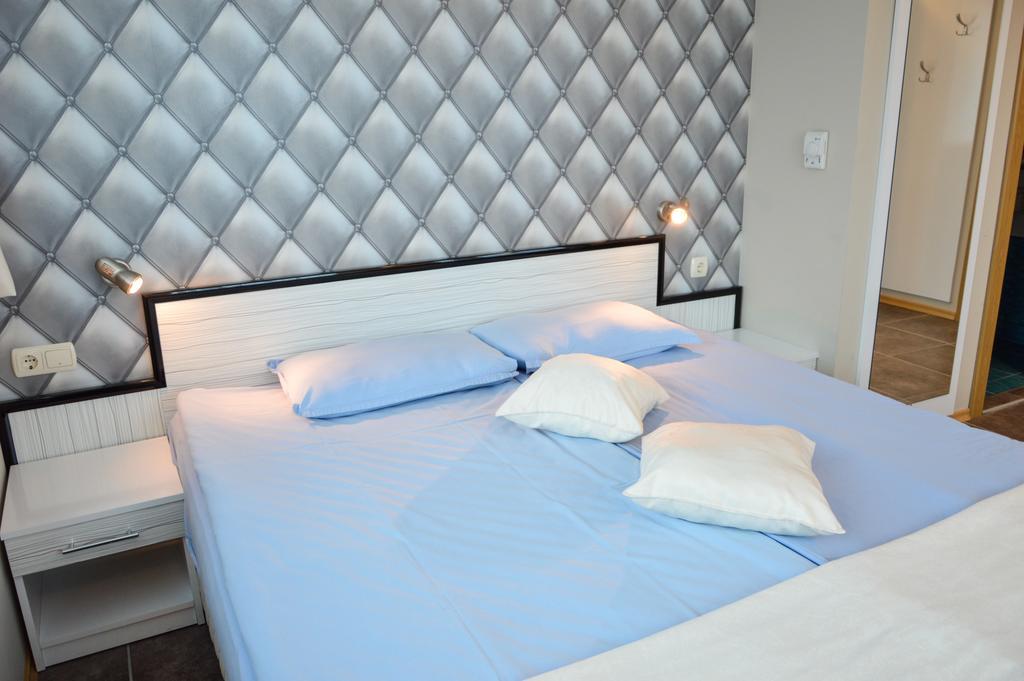 גולדן סנדס Aphrodite Hotel (Adults Only) מראה חיצוני תמונה
